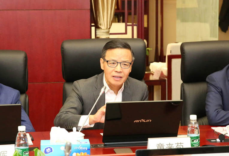 中国建材联合会会长乔龙德到中材建设调研2.jpg